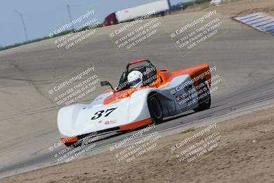 media/Apr-30-2022-CalClub SCCA (Sat) [[98b58ad398]]/Group 3/Race (Grapevine)/